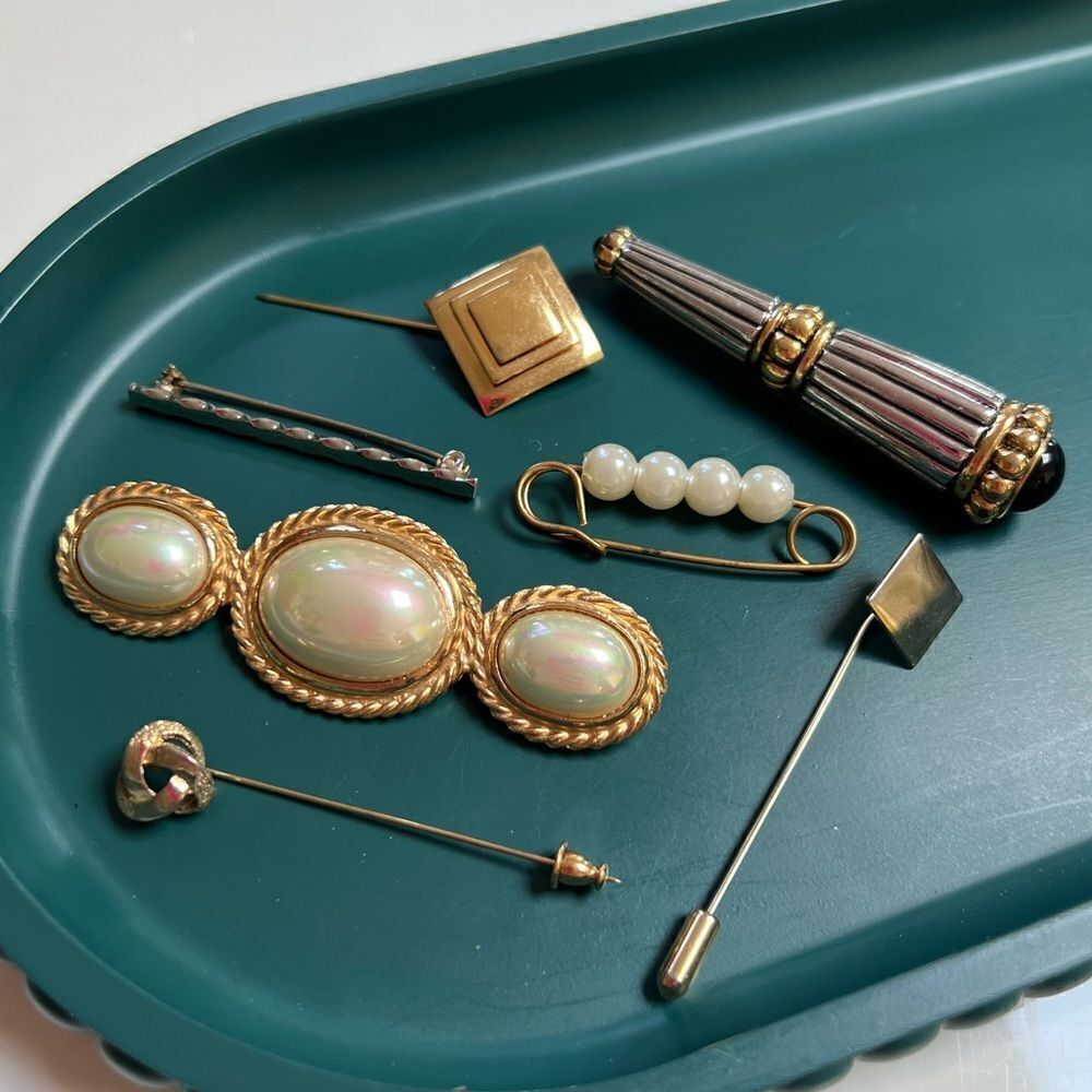 Vintage 7 Piece Mixed Silver Gold Pearl Horiztonal Brooch Pins Lot